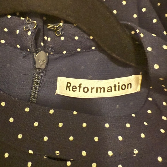 REFORMATION Elaine Navy Polka Dot Jumpsuit | Size 2 - Picture 6 of 6